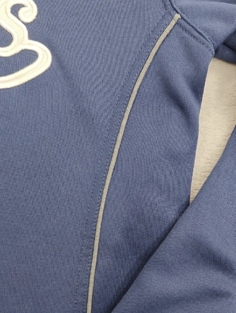 Nike classic pullover